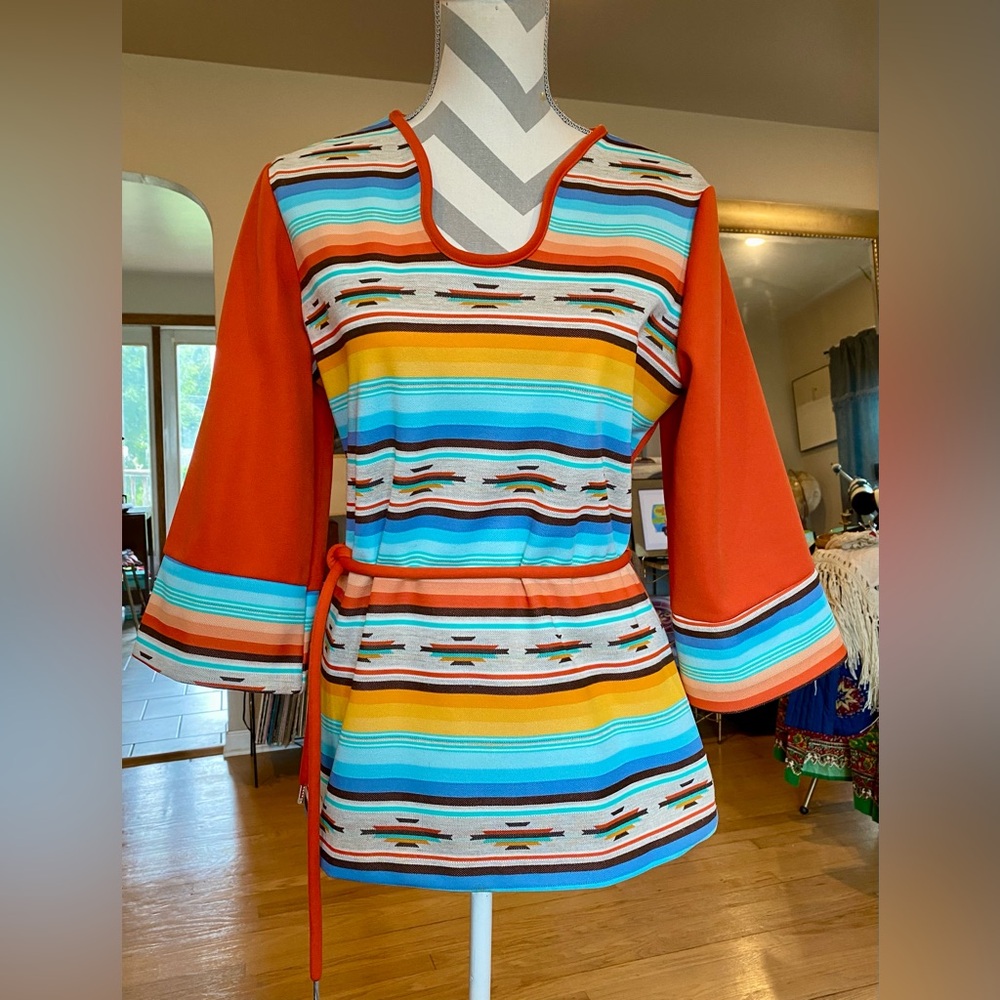 Vintage 1970’s Striped southwestern patterned polyester Women’s top size L/XL